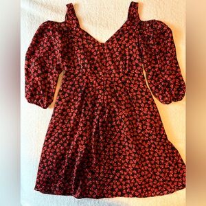 Disney Alice Through the Looking Glass cold shoulder dress. Sz XS